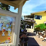 Apartments In Peschiera Del Garda 22100